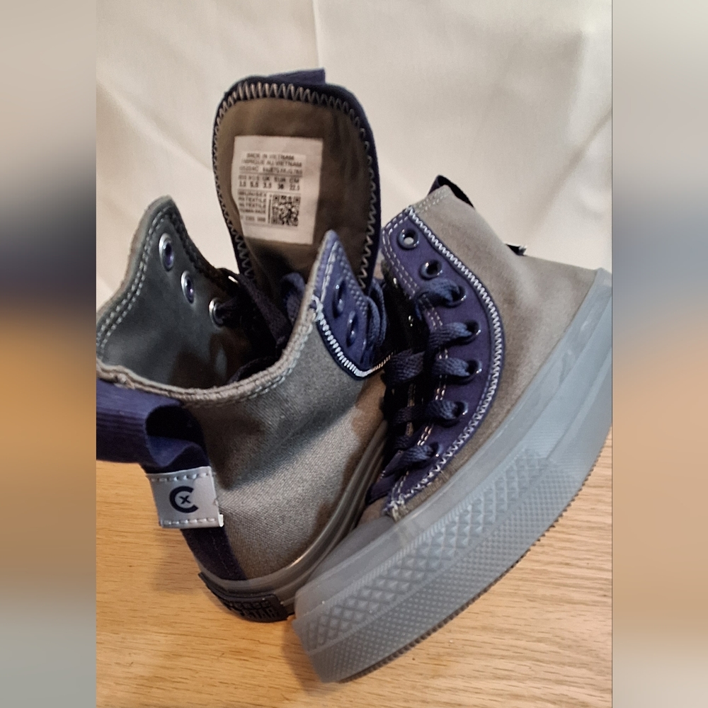 Converse All Star Chuck Taylor High Top Blue Sneakers Women's Size 5.5 - Picture 2 of 9